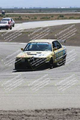 media/Sep-27-2025-24 Hours of Lemons (Sat) [[04fd3ac4ac]]/1pm (Off Ramp)/